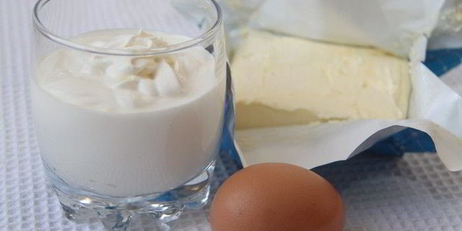 Рецепт бабушкиных рулетиков с клубникой и лукумом