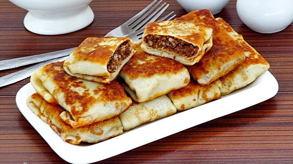 Как приготовить блинчики с куриными желудками и рисом