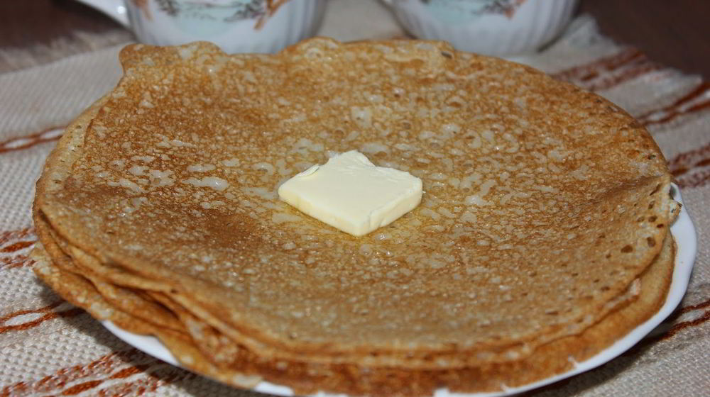 Как приготовить блины на кефире без яиц