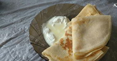 Рецепт Тонких блинов на молоке со сливочным маслом