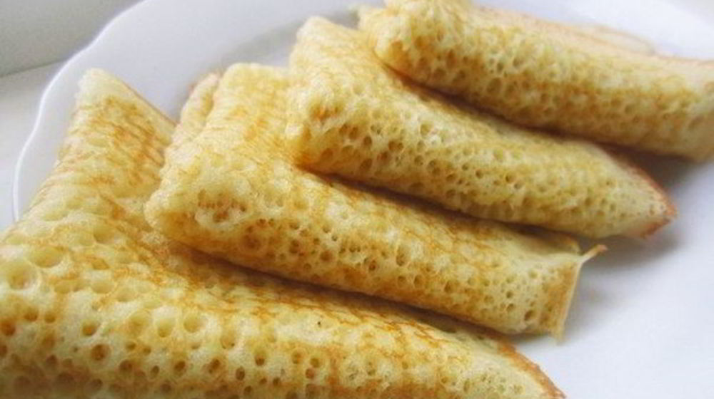 Как приготовить заварные блины на кефире и кипятке