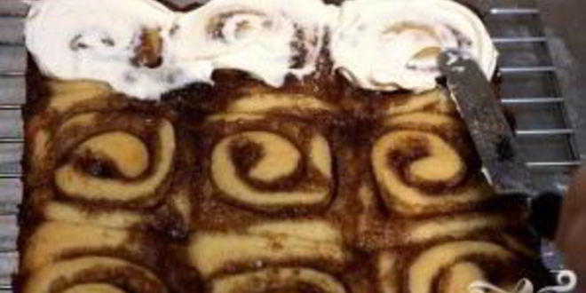 Рецепт булочек с корицей и сливочной глазурью