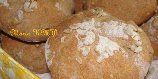 Рецепт булочек с семечками подсолнуха