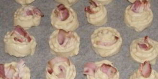 Рецепт булочек-улиток с беконом