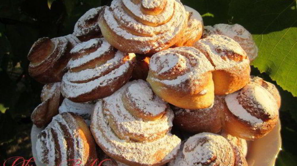 Как приготовить плюшки московские