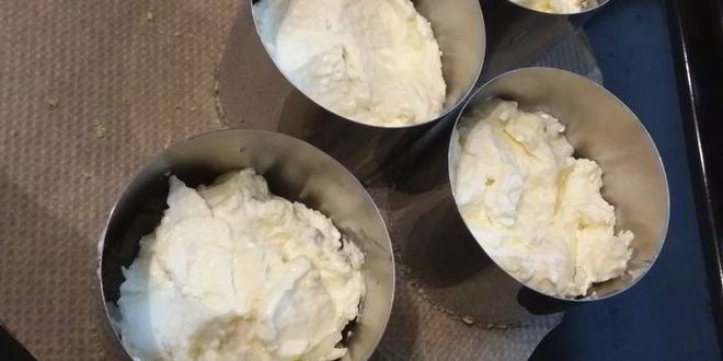 Рецепт мини-чизкейков с томатным мармеладом