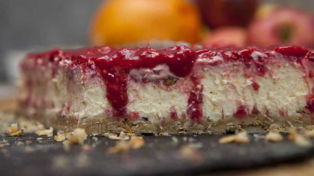 Как приготовить ванильный чизкейк с малиновым соусом