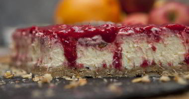 Рецепт Ванильного чизкейка с малиновым соусом