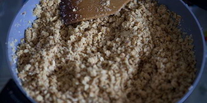 Рецепт ванильного чизкейка с малиновым соусом