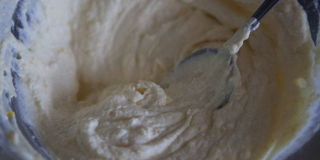 Рецепт ванильного чизкейка с малиновым соусом