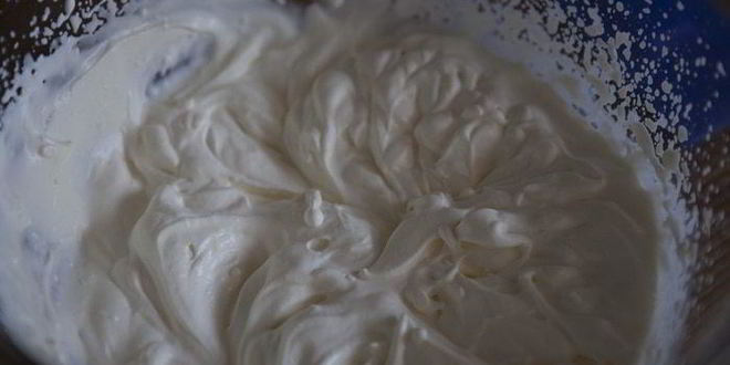 Рецепт ванильного чизкейка с малиновым соусом