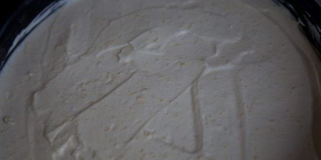 Рецепт ванильного чизкейка с малиновым соусом