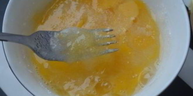 Рецепт ароматных кексов с красным виноградом и дор блю