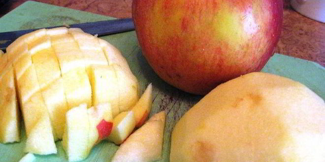 Рецепт нежного кекса с яблоками и лимонным заварным кремом