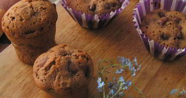 Рецепт Шоколадных кексов с ягодно-ревеневой начинкой