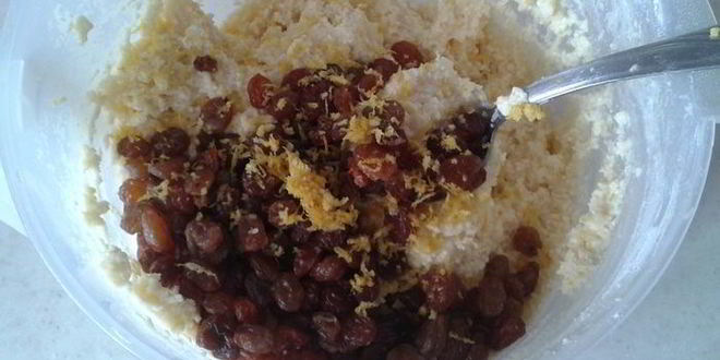 Рецепт творожного кекса с изюмом