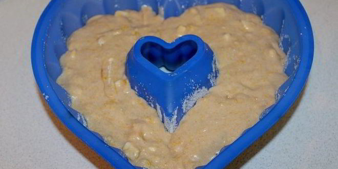 Рецепт тыквенного кекса с яблоками на хеллоуин