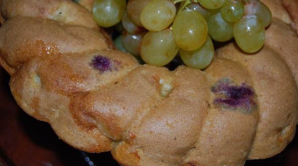 Как приготовить винный кекс с виноградом