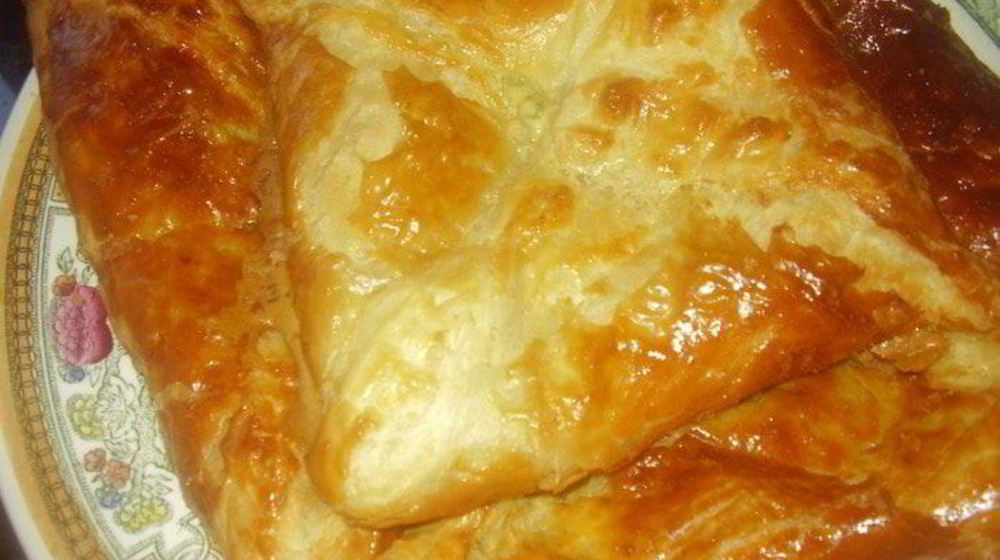 Как приготовить быстрое хачапури три сыра