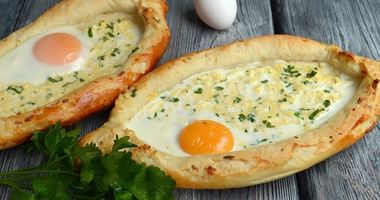 Рецепт Хачапури по аджарски на кефире