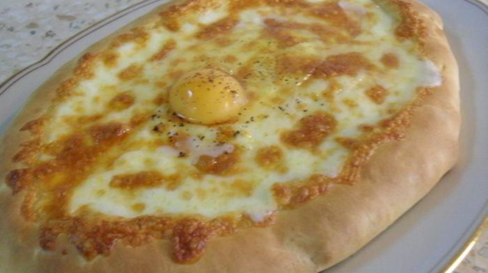 Как приготовить хачапури по-аджарски