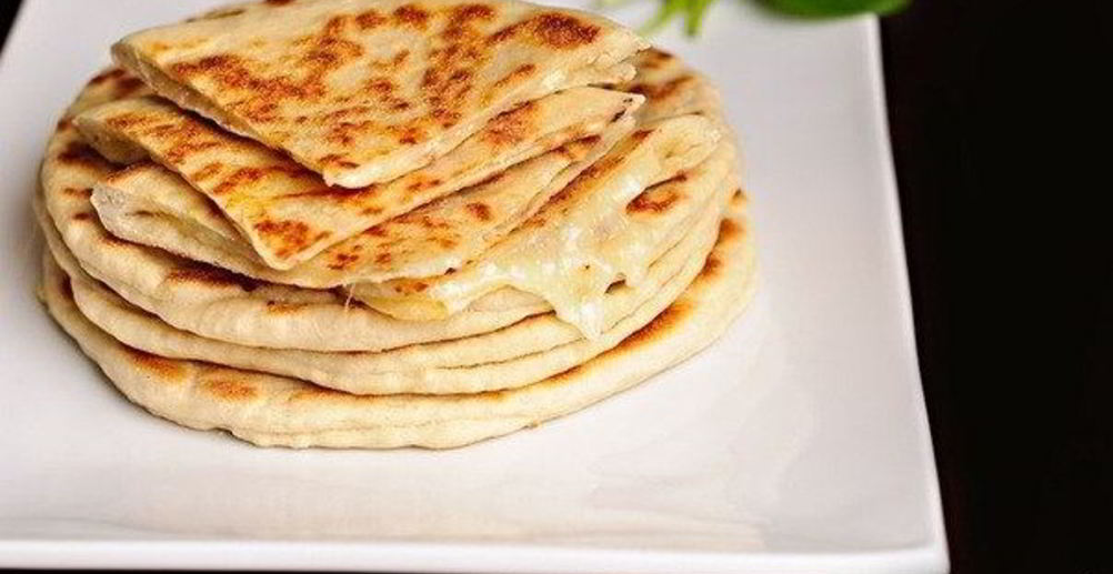 Рецепт хачапури на кефире с сыром на сковороде