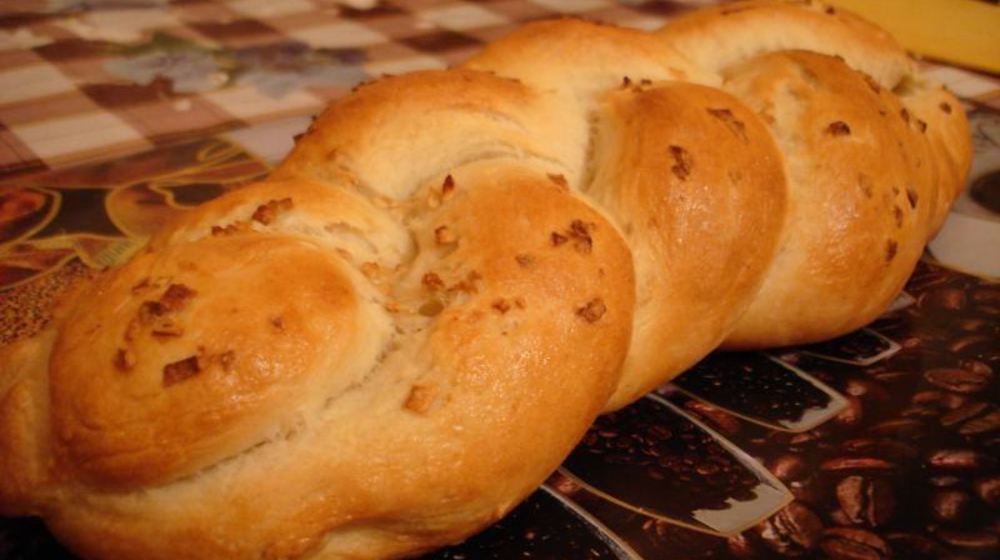 Как приготовить хлеб с чесноком