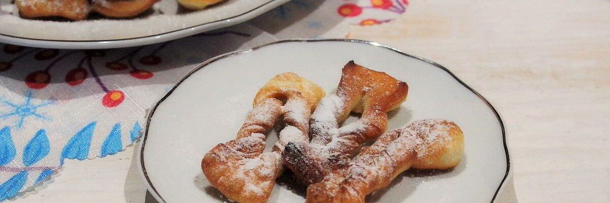 Рецепт Хвороста на молоке