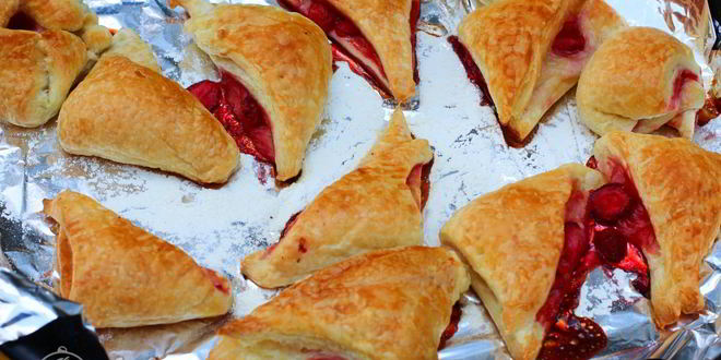 Рецепт клубничных слоек