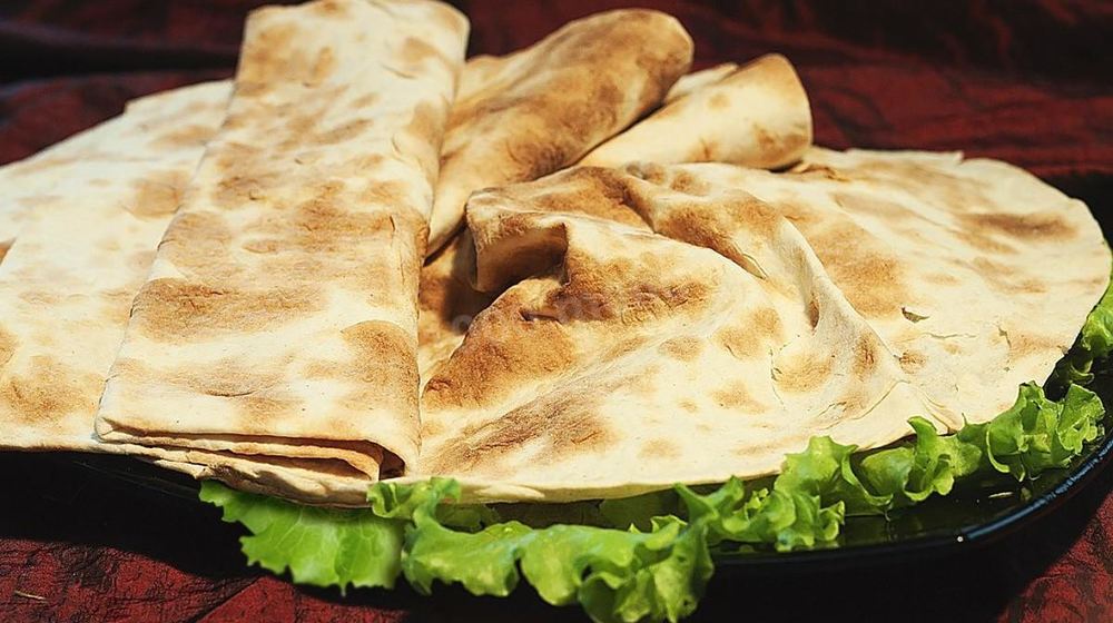 Как приготовить бездрожжевой лаваш