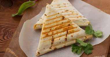 Рецепт Конвертиков с фаршем и фасолью в лаваше