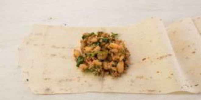 Рецепт конвертиков с фаршем и фасолью в лаваше