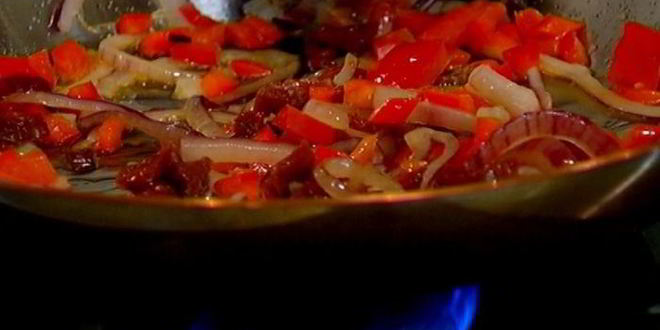 Рецепт лаваша с ароматной фасолью и авокадо