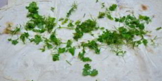 Рецепт лаваша с начинкой, запеченный в духовке