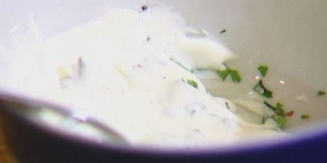 Рецепт лаваша с жареными яйцами, сладким перцем и луком