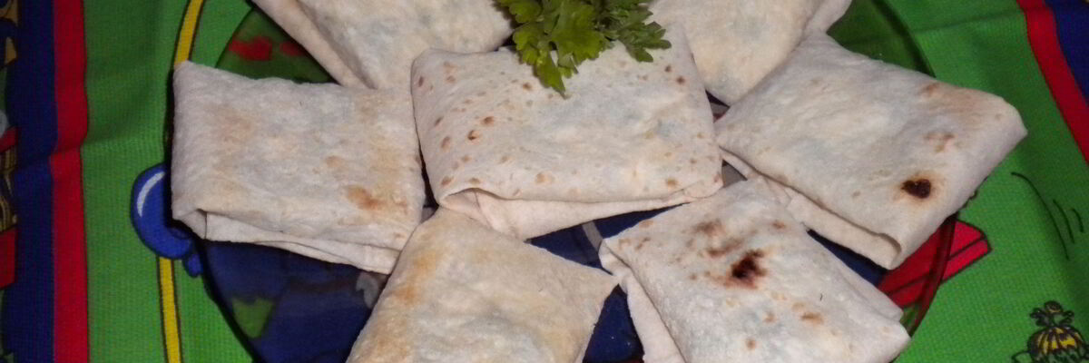 Рецепт Печеного лаваша с сыром, чесноком и зеленью