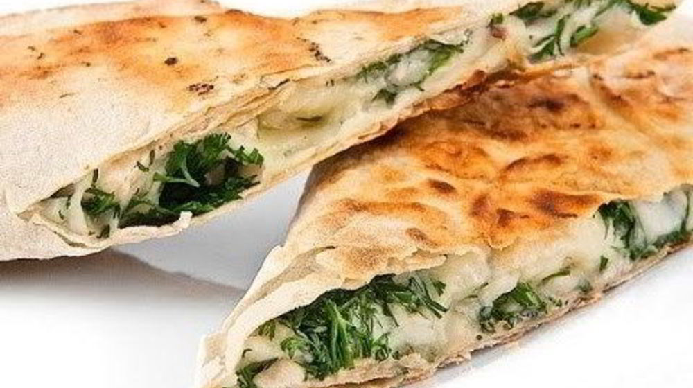 Как приготовить сулугуни в лаваше на сковороде