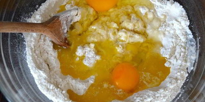 Рецепт клубничной фокаччи