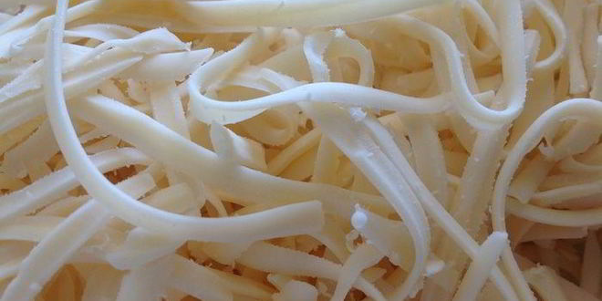 Рецепт лепешки из творожного теста с сыром и зеленью