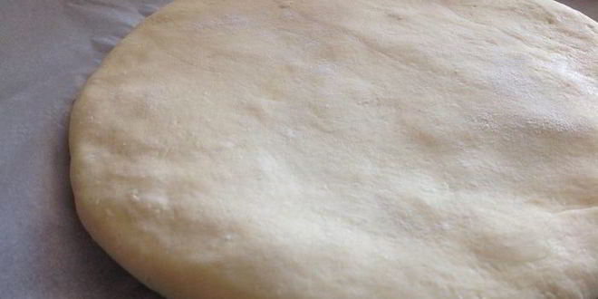 Рецепт лепешки из творожного теста с сыром и зеленью