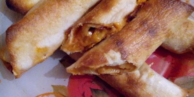 Рецепт тортилий запеченных с сыром и колбасой