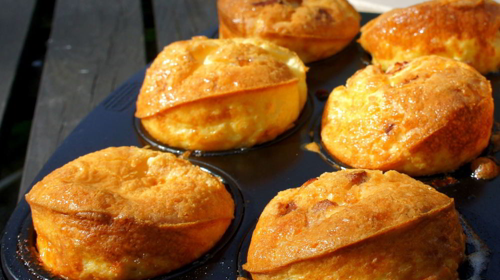 Как приготовить маффинов с беконом и сыром