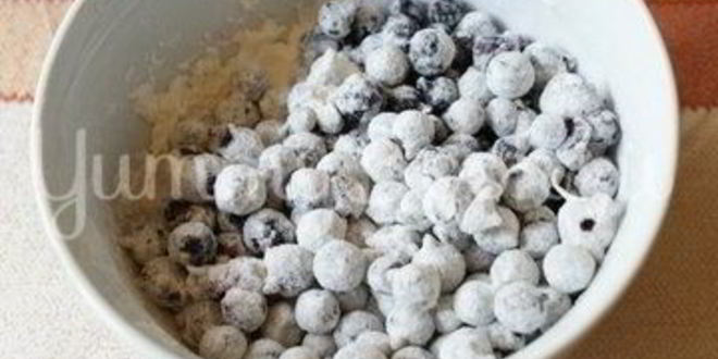 Рецепт маффинов с черной смородиной