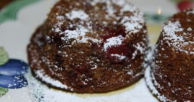 Рецепт Маффинов с гречневыми хлопьями и вишней