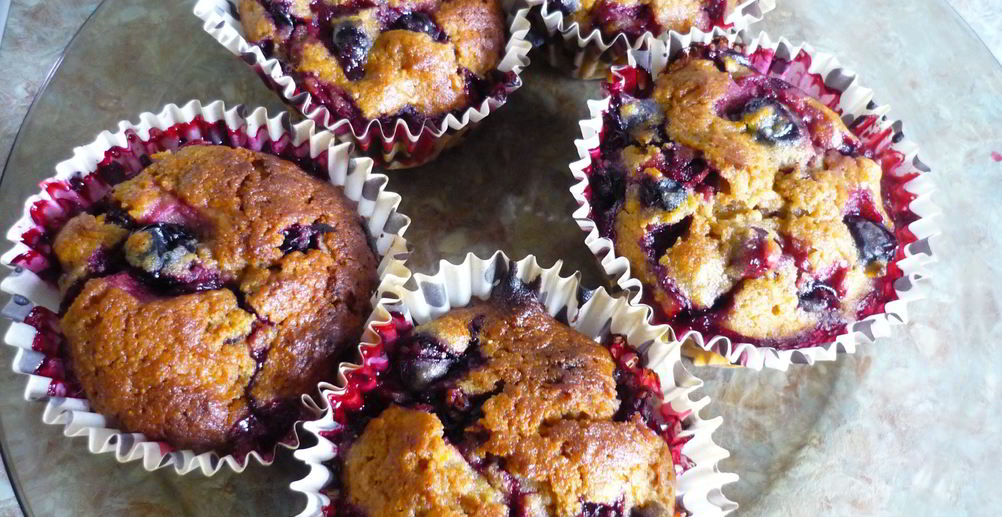 Рецепт маффинов с черной смородиной