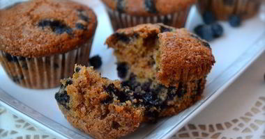 Рецепт Маффинов Здоровье с цельнозерновой мукой и черникой