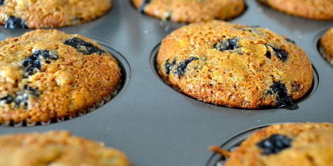 Рецепт маффинов здоровье с цельнозерновой мукой и черникой