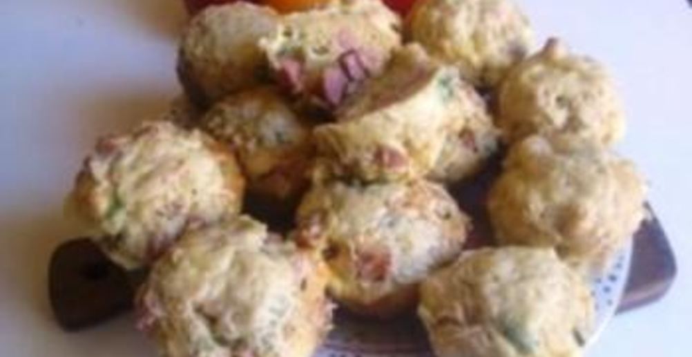 Рецепт маффинов с морковью и черной смородиной