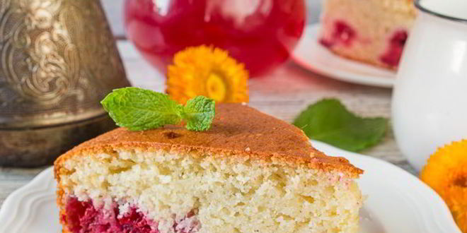 Рецепт манника с малиной