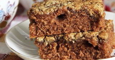 Рецепт Шоколадного манника с халвой